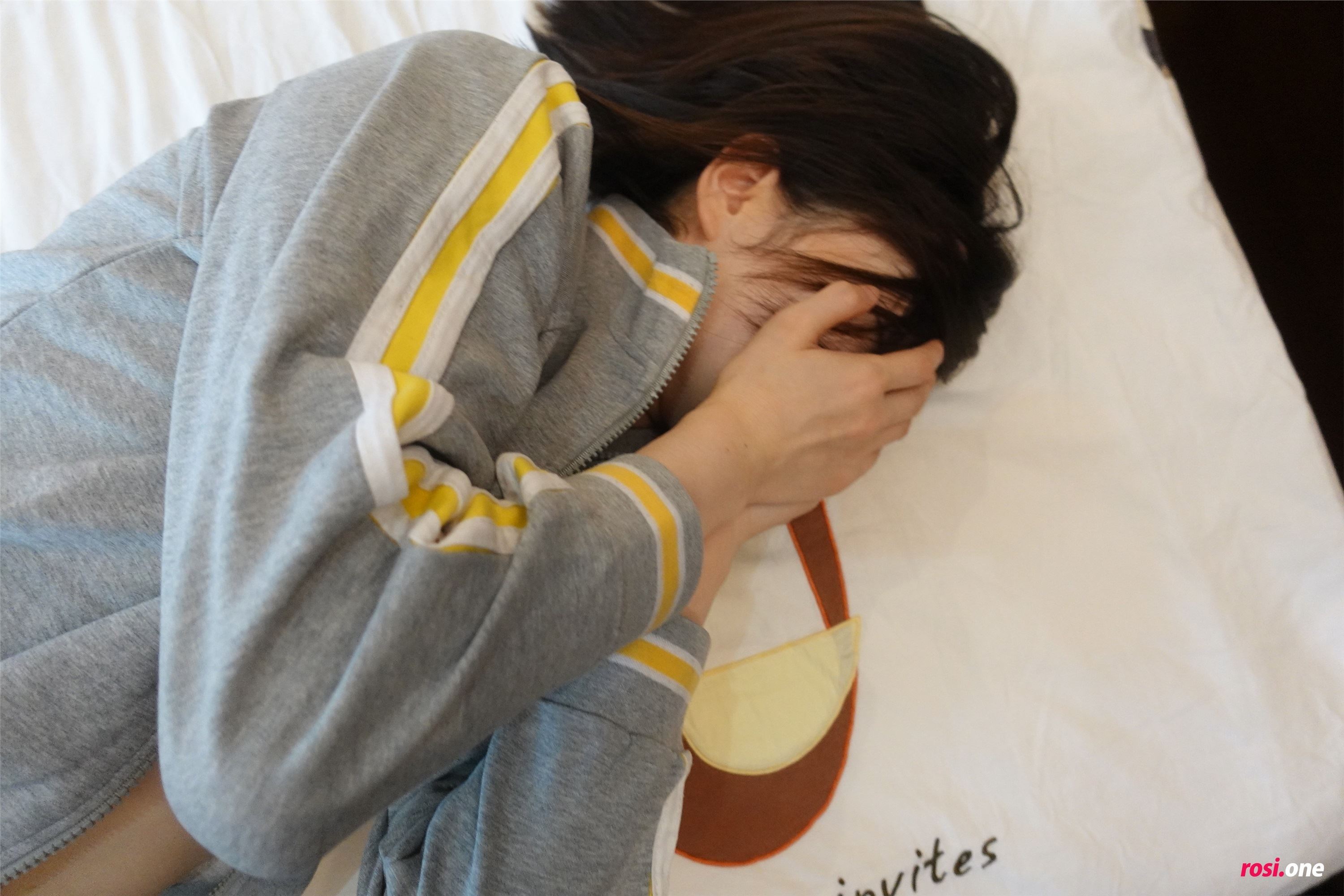 ROSI写真 2021.10.19 NO.3606